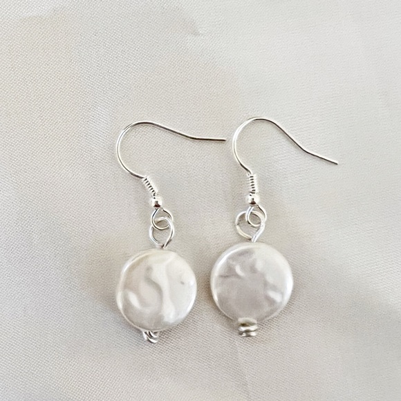 Jewelry - Handmade Freshwater Pearl Dangle Silver Earrings